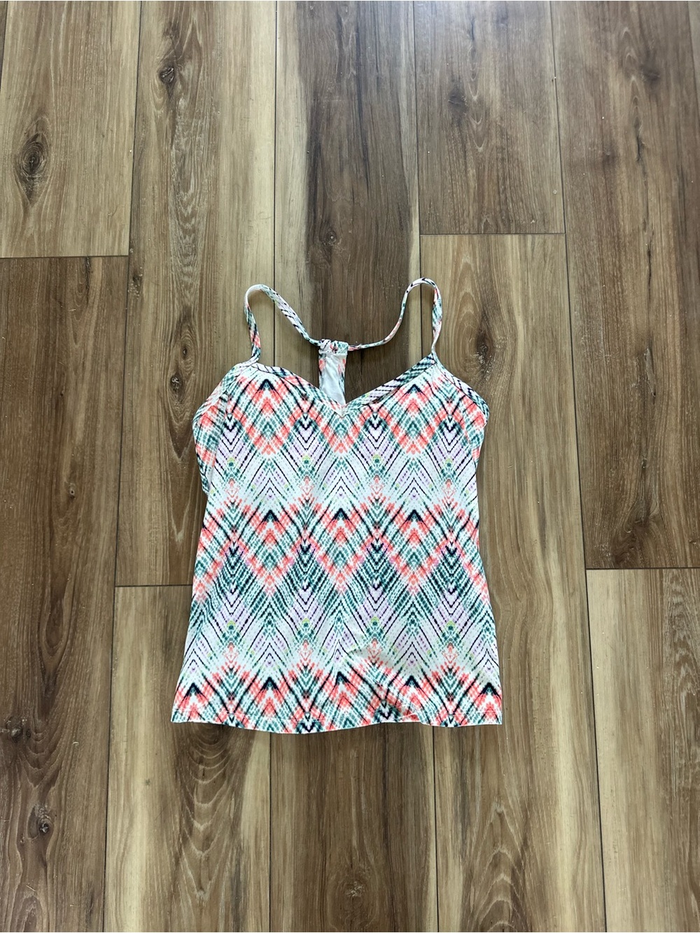 Carve designs women’s tankini swim top size small